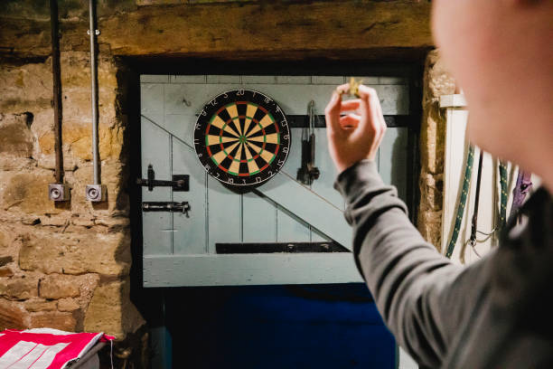 Solo relaxation with dartboard: a rhythmic stress reliever