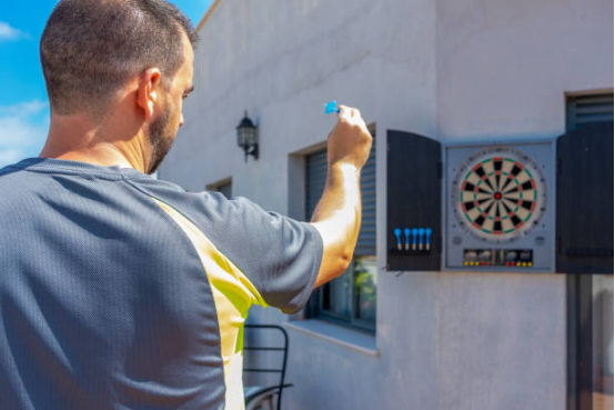 Intermediate dartboard practice: building confidence zones